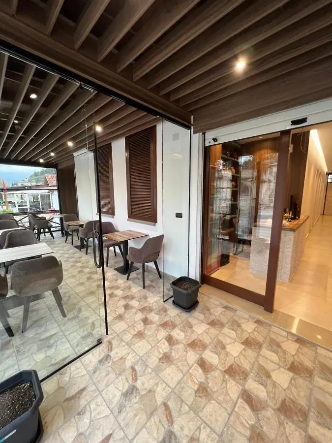 Hotel Bujtina Apsus Berat