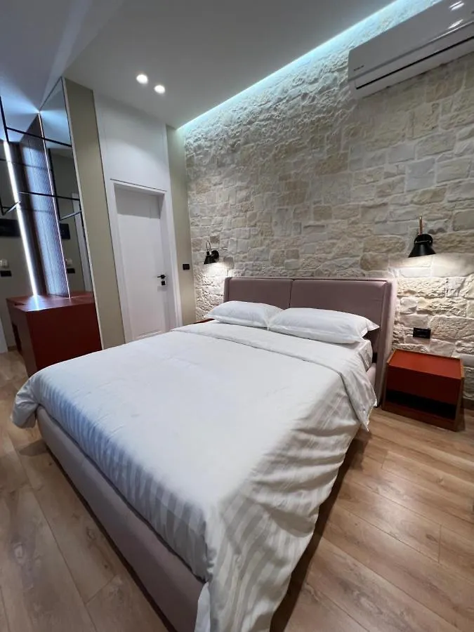 Hotel Bujtina Apsus Berat