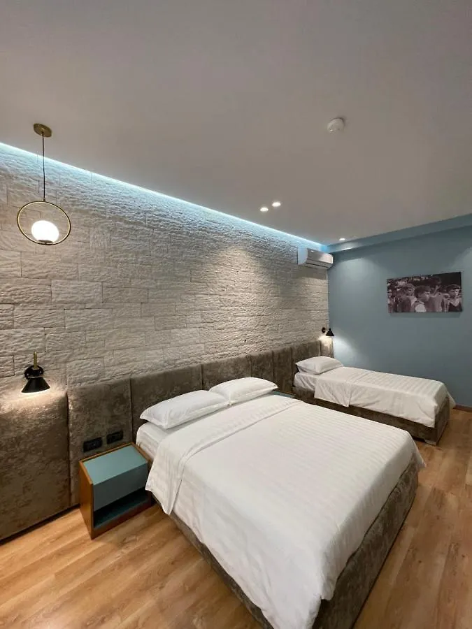 Bujtina Apsus Hotel Berat 0*,