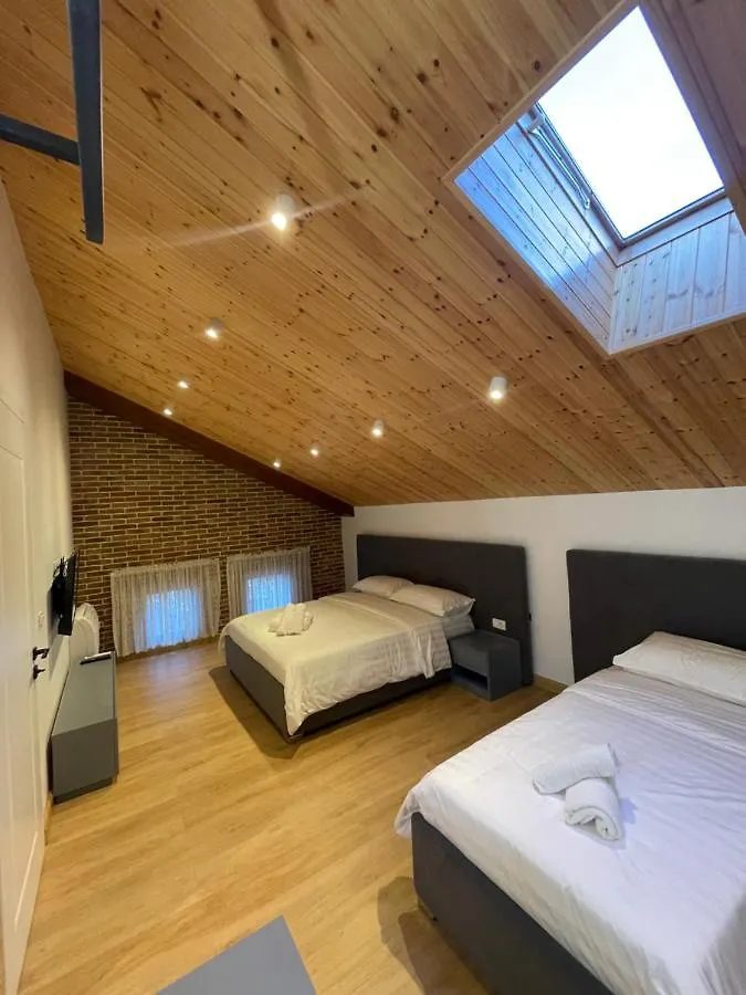 Bujtina Apsus Hotel Berat Albania